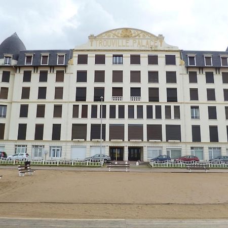 Paradis Les Pieds Sur Le Sable Trouville Palace Eksteriør billede