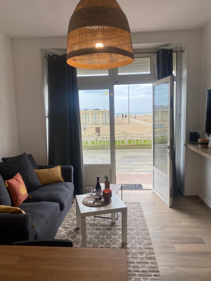 Paradis Les Pieds Sur Le Sable Trouville Palace Eksteriør billede