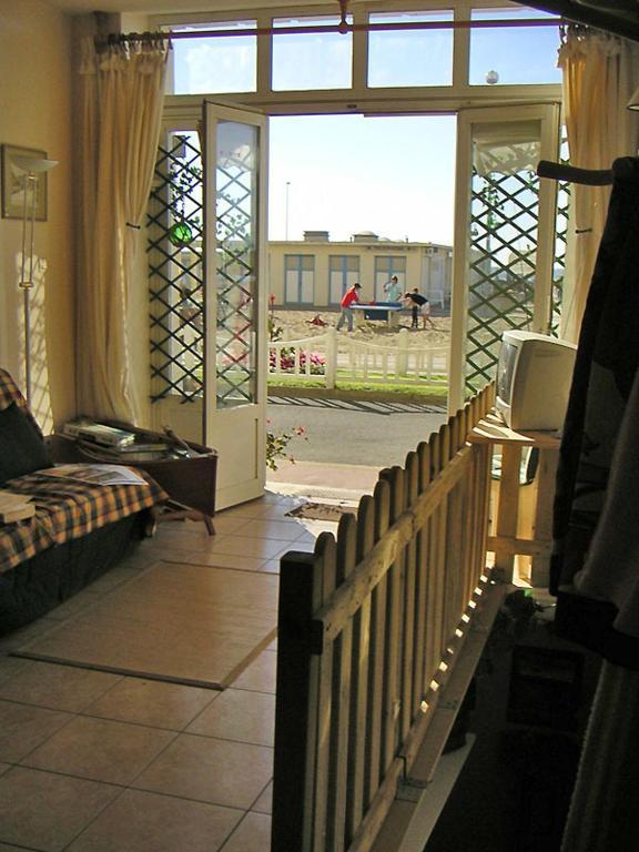 Paradis Les Pieds Sur Le Sable Trouville Palace Værelse billede